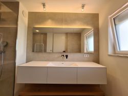 Bad1_Corian_wei_2