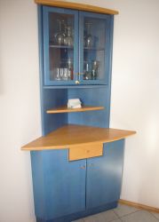 Schrank5Eckschrank_Ahorn_blau