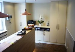 21_Rezeption_SanRemo_Eiche_sand_2