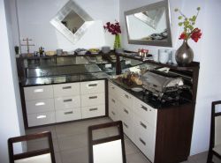 50_Buffet_Eiche_dunkel_Esche_magnolia_1